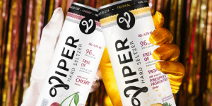 Nu verkrijgbaar: Viper hard seltzer Cherry & Tropical!