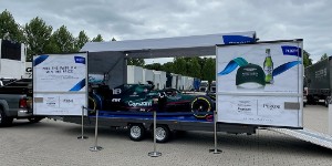 Aston Martin Cognizant Formule 1 Team X Peroni Libera 0.0% Road Tour